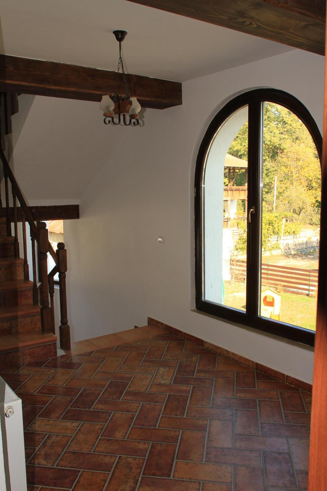 فندق Casa Cartianu Târgu Jiu المظهر الخارجي الصورة