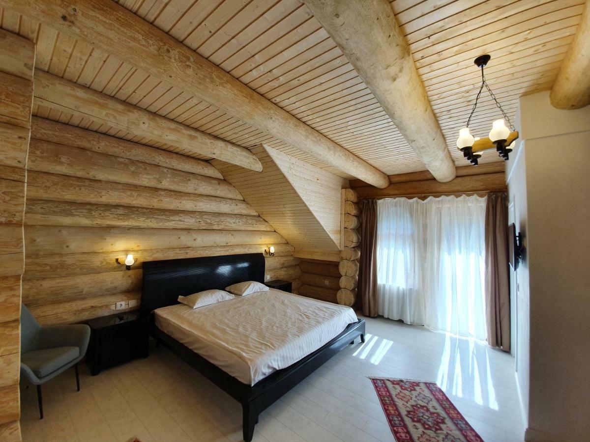 فندق Casa Cartianu Târgu Jiu المظهر الخارجي الصورة